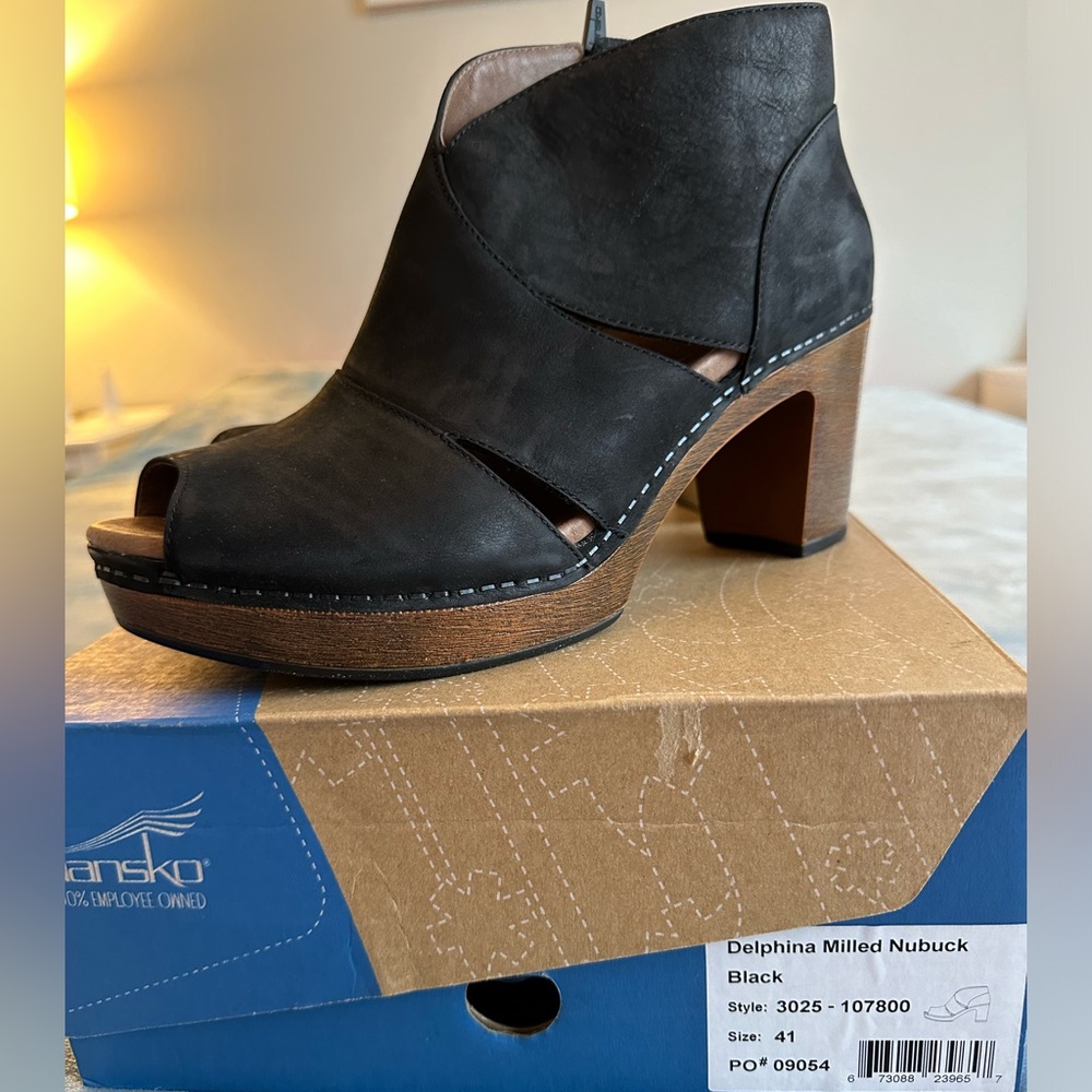Dansko Delphina Black Nubuck Leather Peep Toe High Heel Ankle Boot EU Size 41